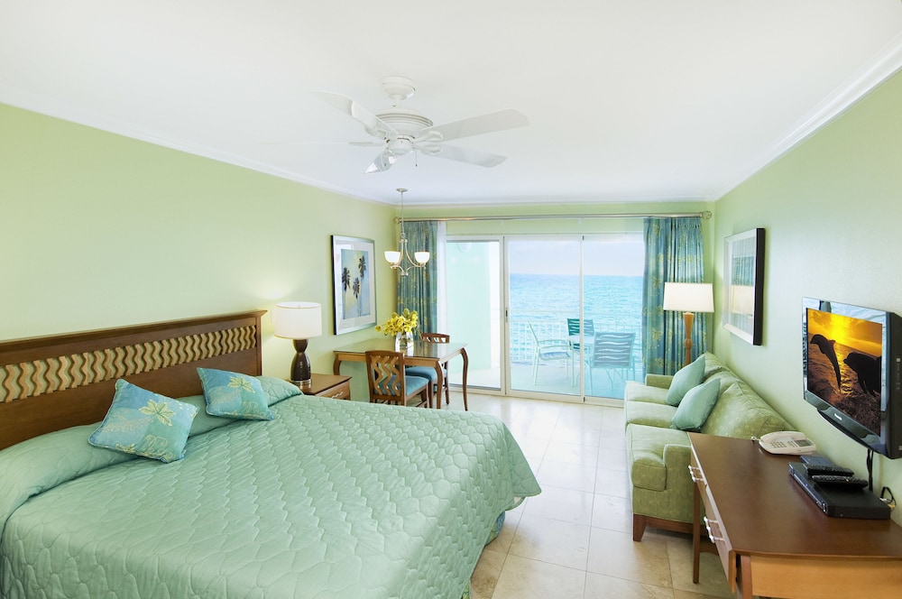 1 Bedroom, Penthouse, King Bed, Ocean Front