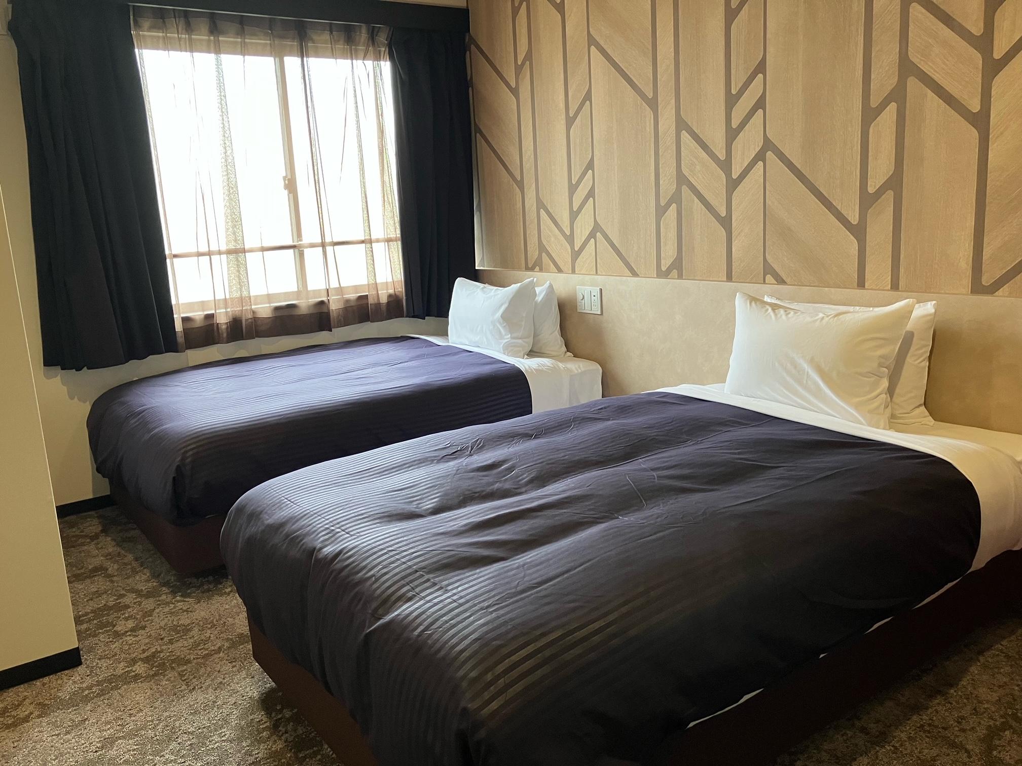 Semi Room, 2 Semi Double Beds, Smoking