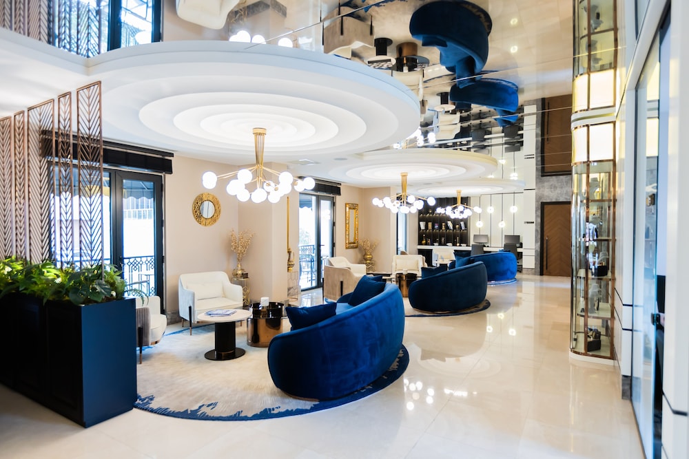 Aliba Hotel 8/50