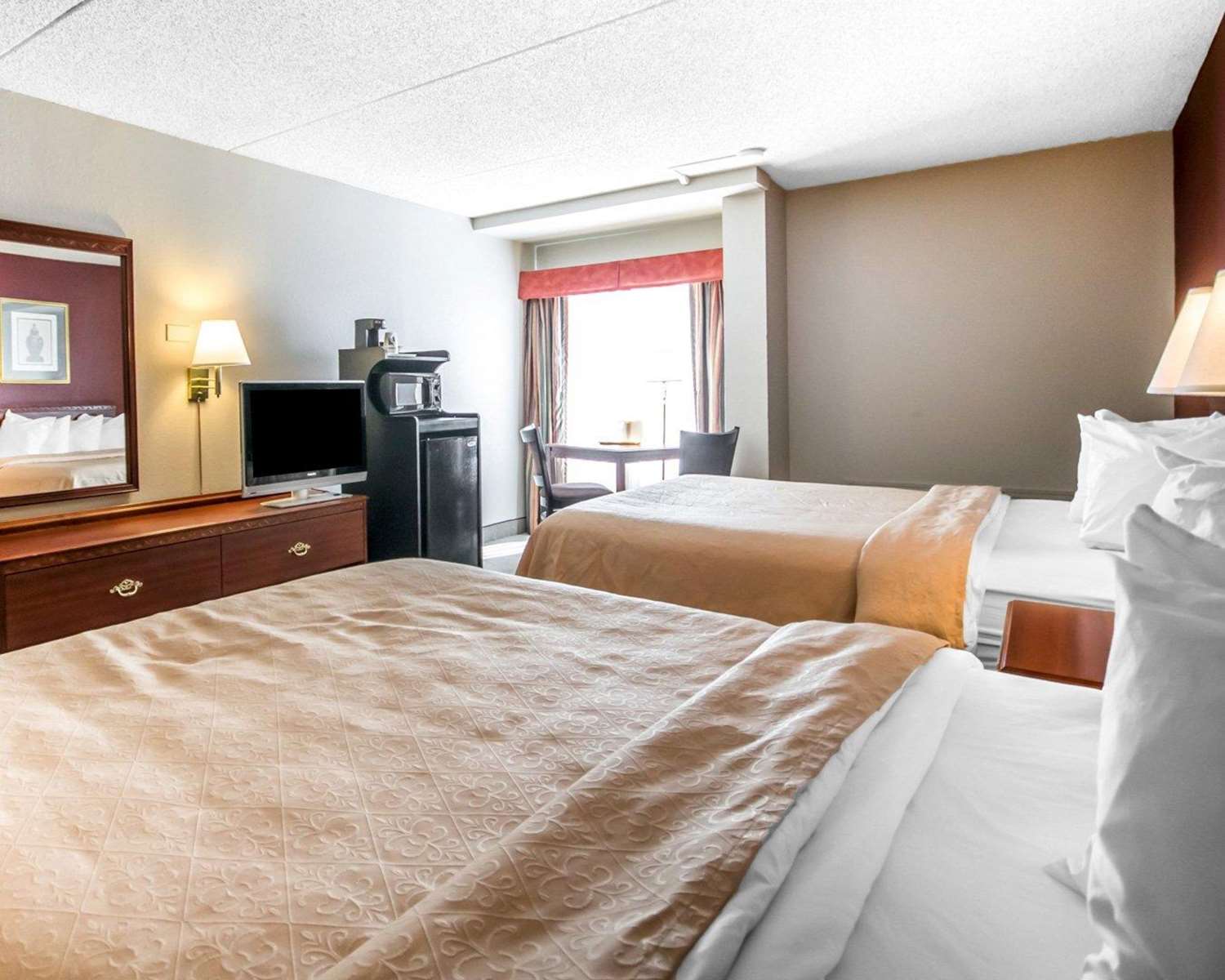 Room, 2 Queen Beds