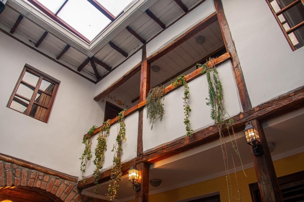 Casa De Las Rosas 2/63