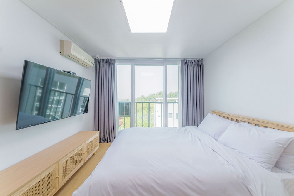 Ocean, Standard, Double Bed