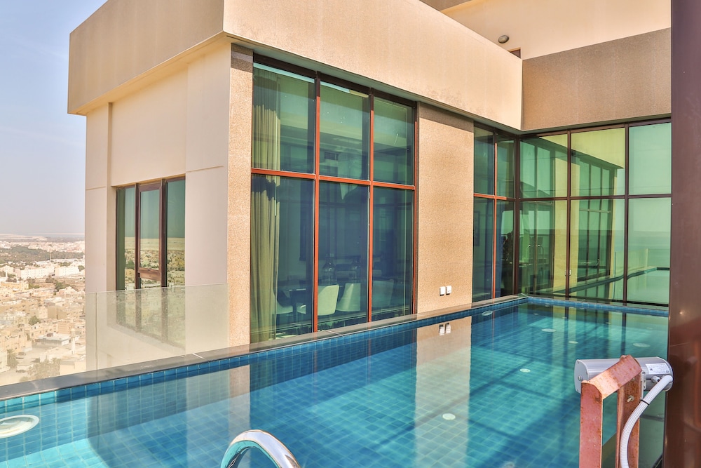 Lagoona Beach Luxury Resort And Spa in Jid Hafs