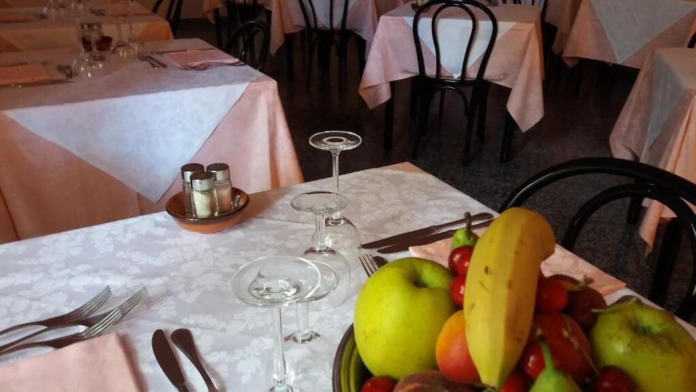 Albergo Roma 18/39