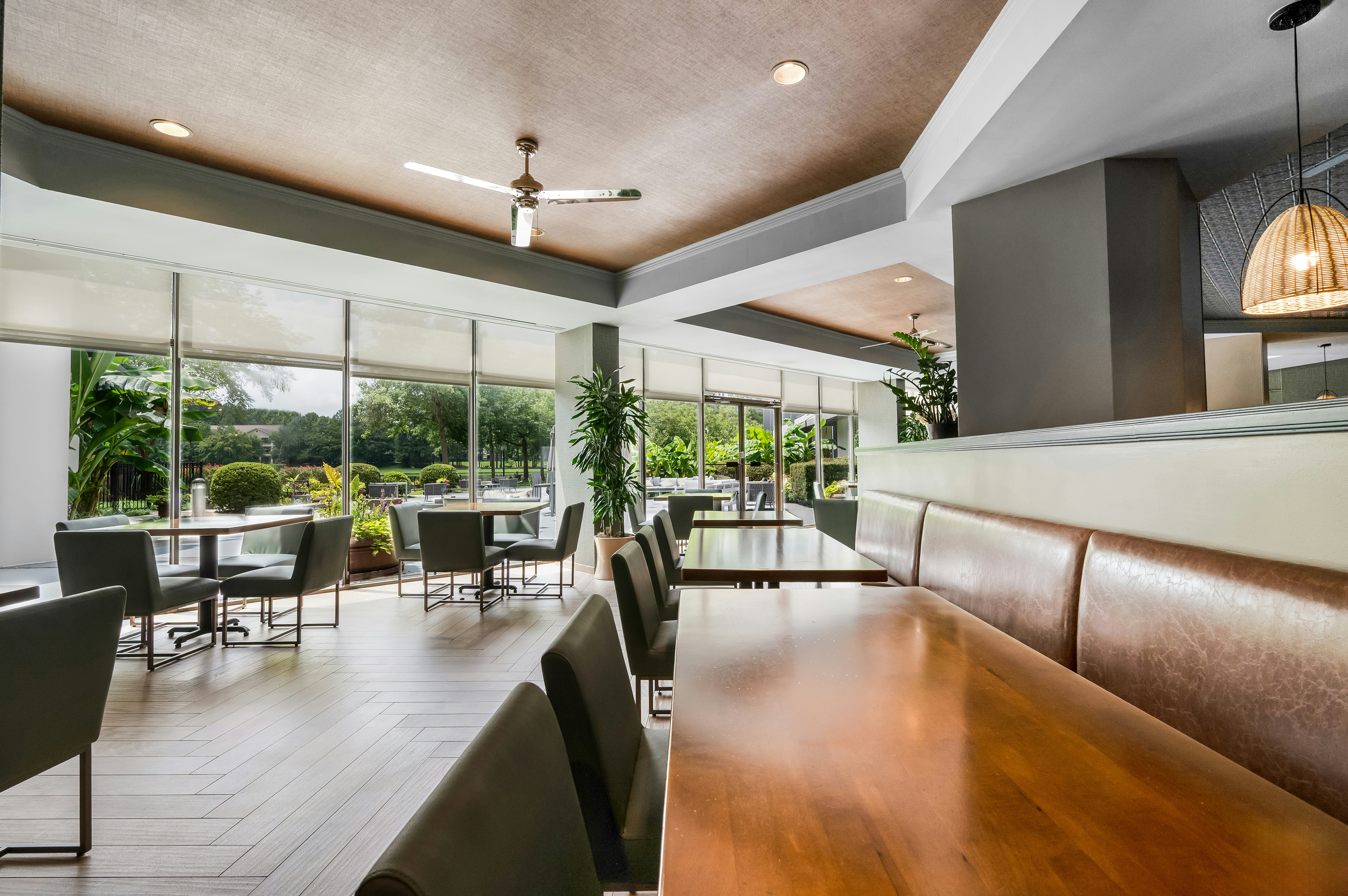 DoubleTree Suites by Hilton Raleigh - Durham 45/82