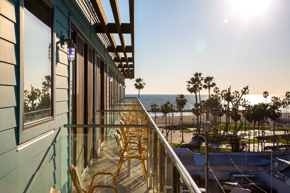 Hotel Erwin in Venice - CA