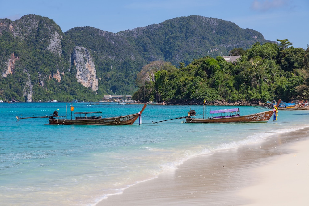 Phi Phi Long Beach Resort & Villa 28/50