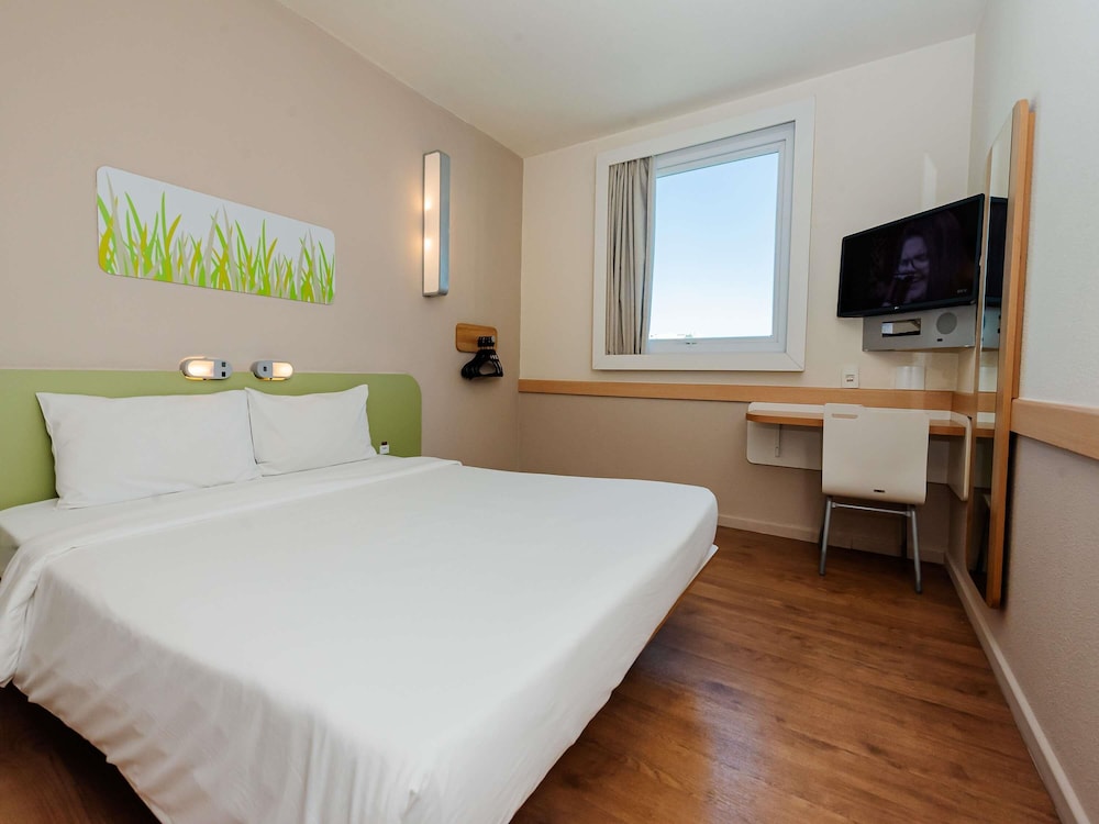 Ibis Budget Vitoria 17/50