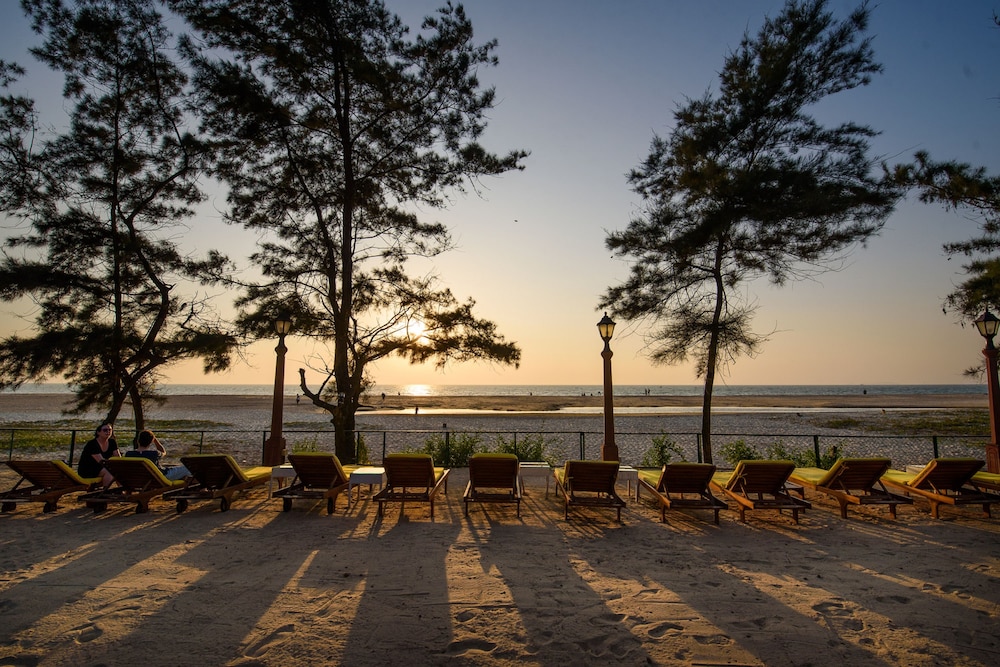 Beleza By The Beach 45/50