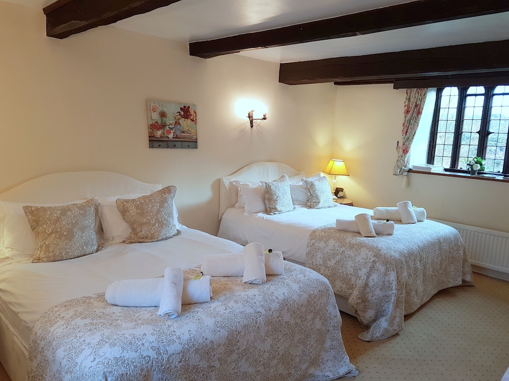 Bickleigh Castle Hotel - Castle 23/64