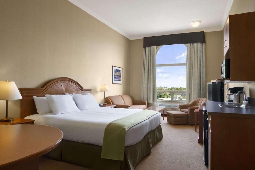 1 Bedroom, Efficiency, King Bed