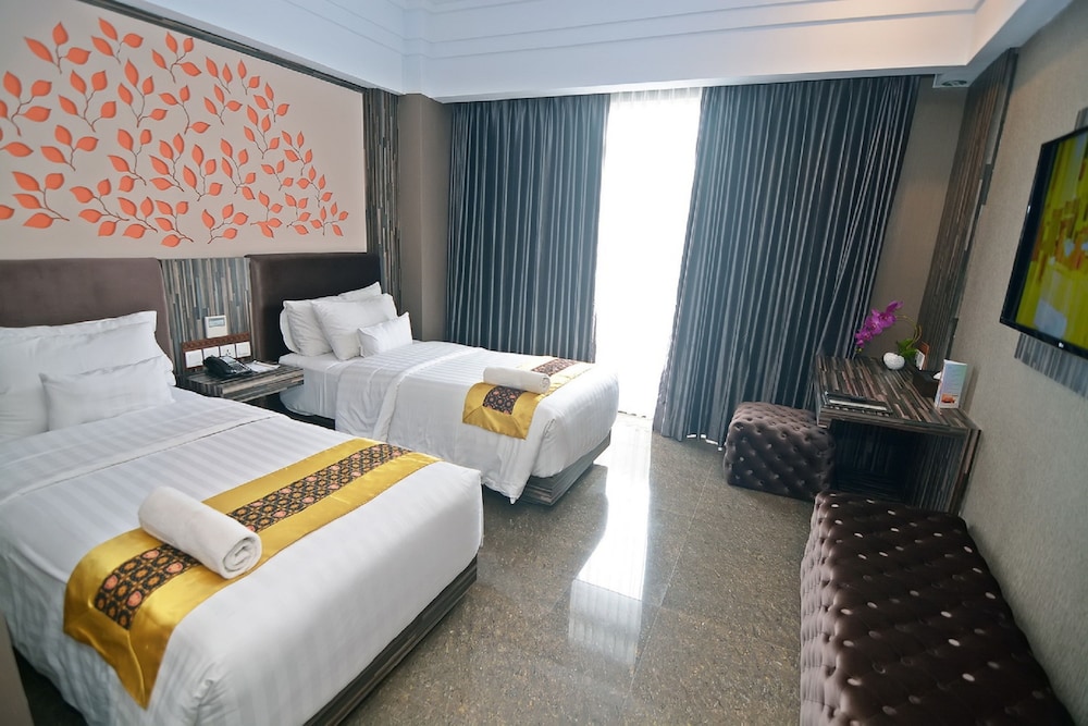 Kj Hotel 11/37