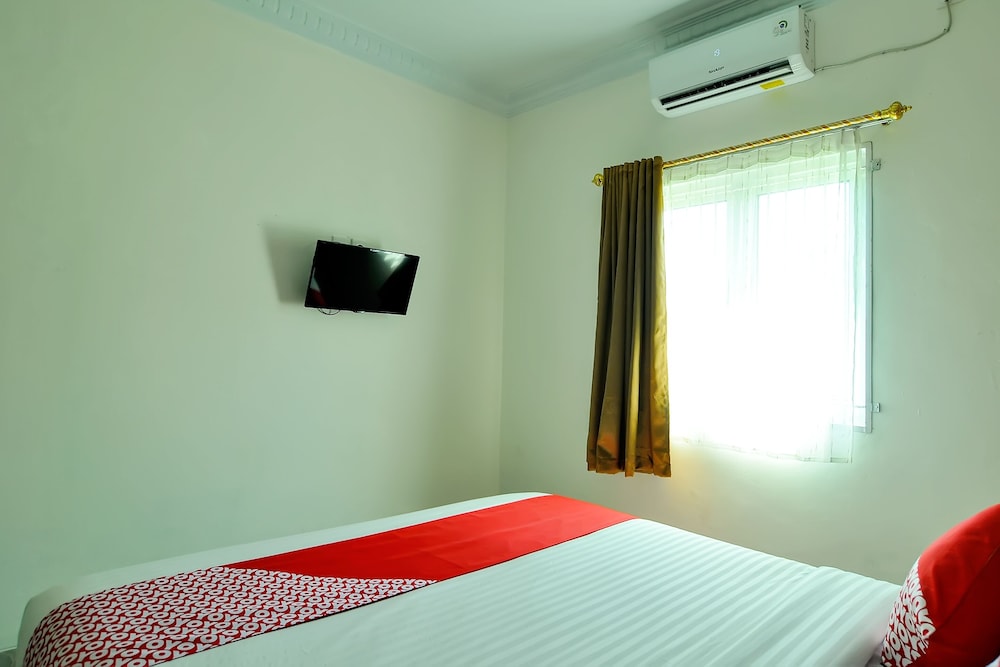 Hotel O near Transmart Padang (formerly Sulaiman Residence) 31/62
