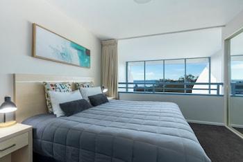 Deluxe, Executive, Apartment