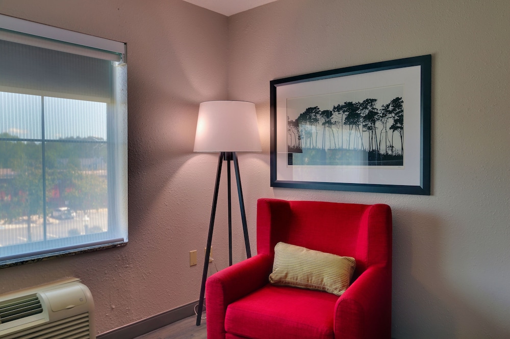 Country Inn Suites By Radisson Savannah Gateway Ga 28/35