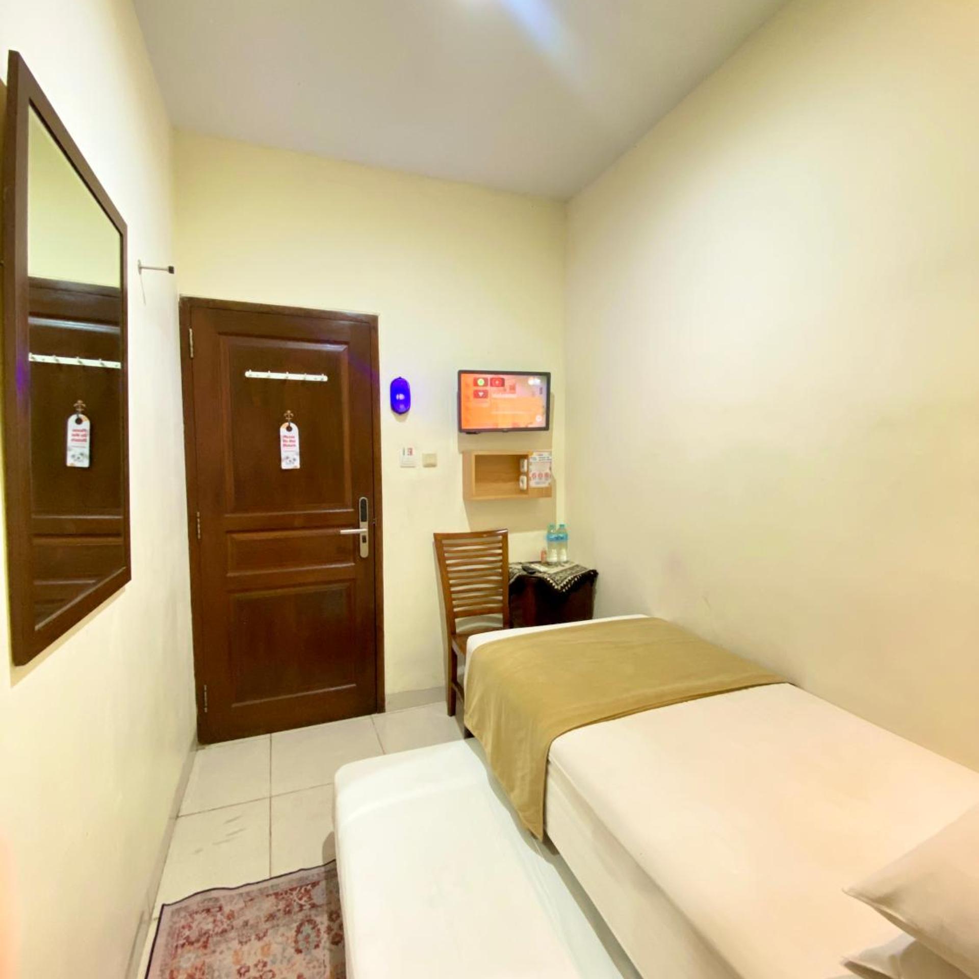 Cabin Hotel Bhayangkara 28/50