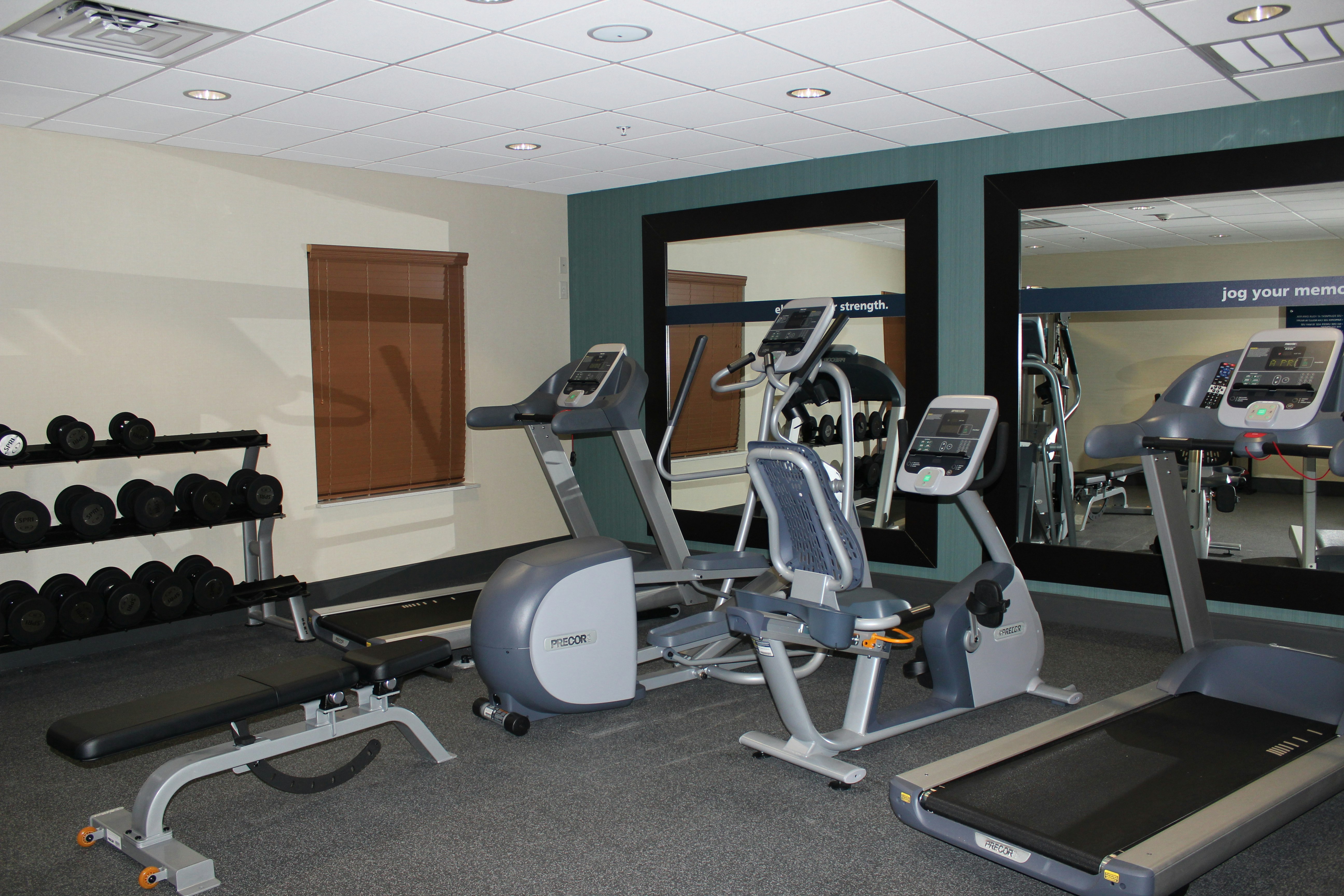 Hampton Inn Cotulla 16/37