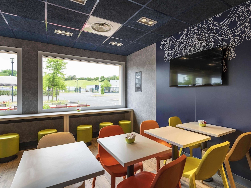 Ibis budget Saint Pourcain 29/34