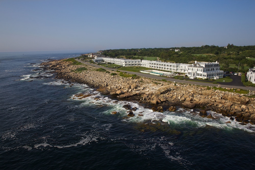 Ocean House Hotel at Bass Rocks 31/33