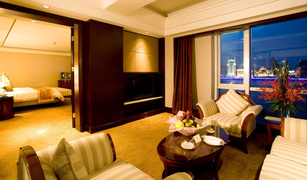Oriental Riverside Hotel Shanghai International Convention Center 9/32