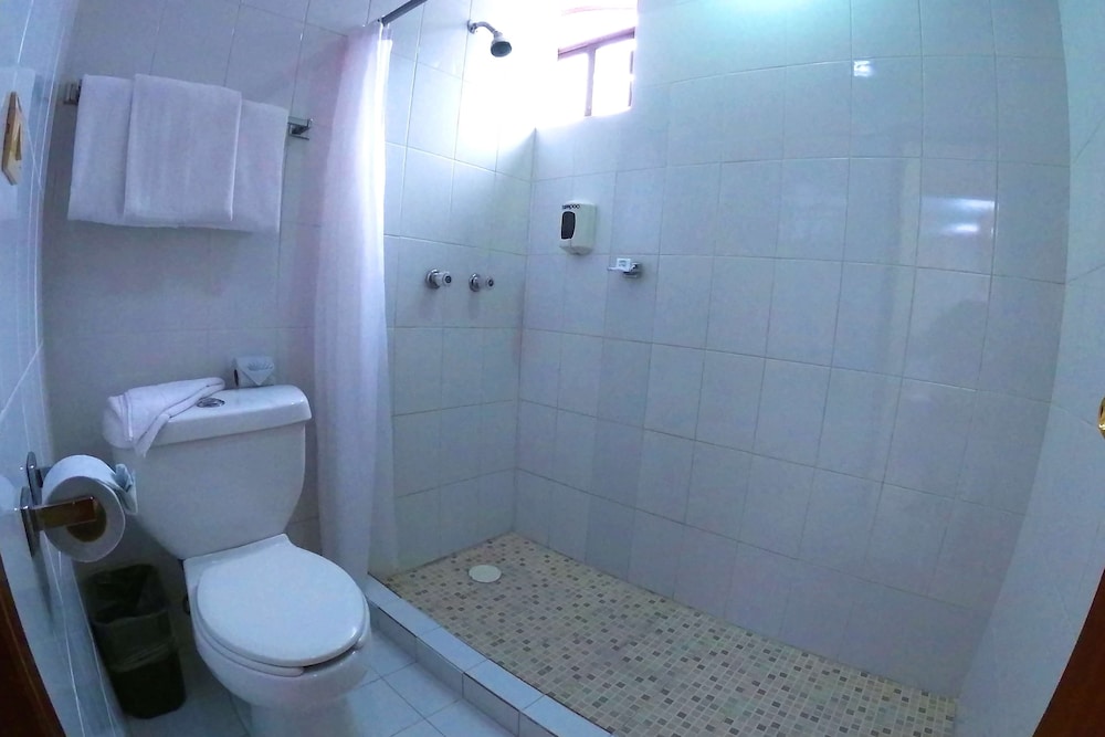 Best Western Hotel Madan 18/40