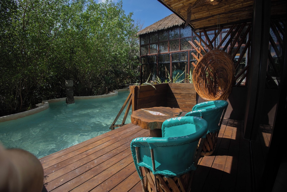 Akuazul Resorts Adults Only 23/50