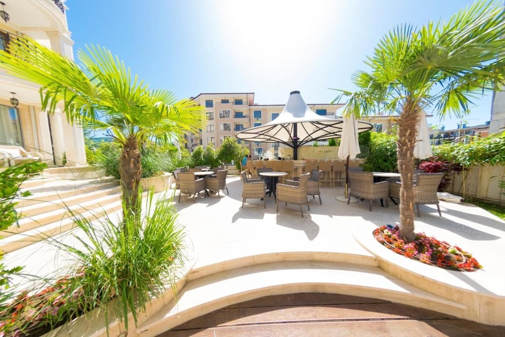 Harmony Suites 10 34/42