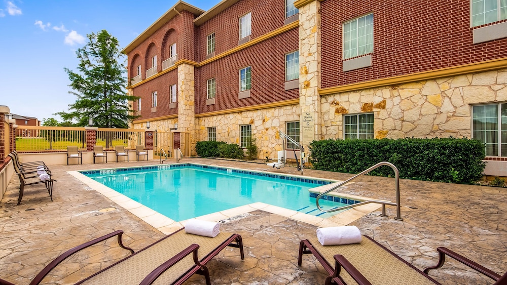 Best Western Red River Inn & Suites 5/35