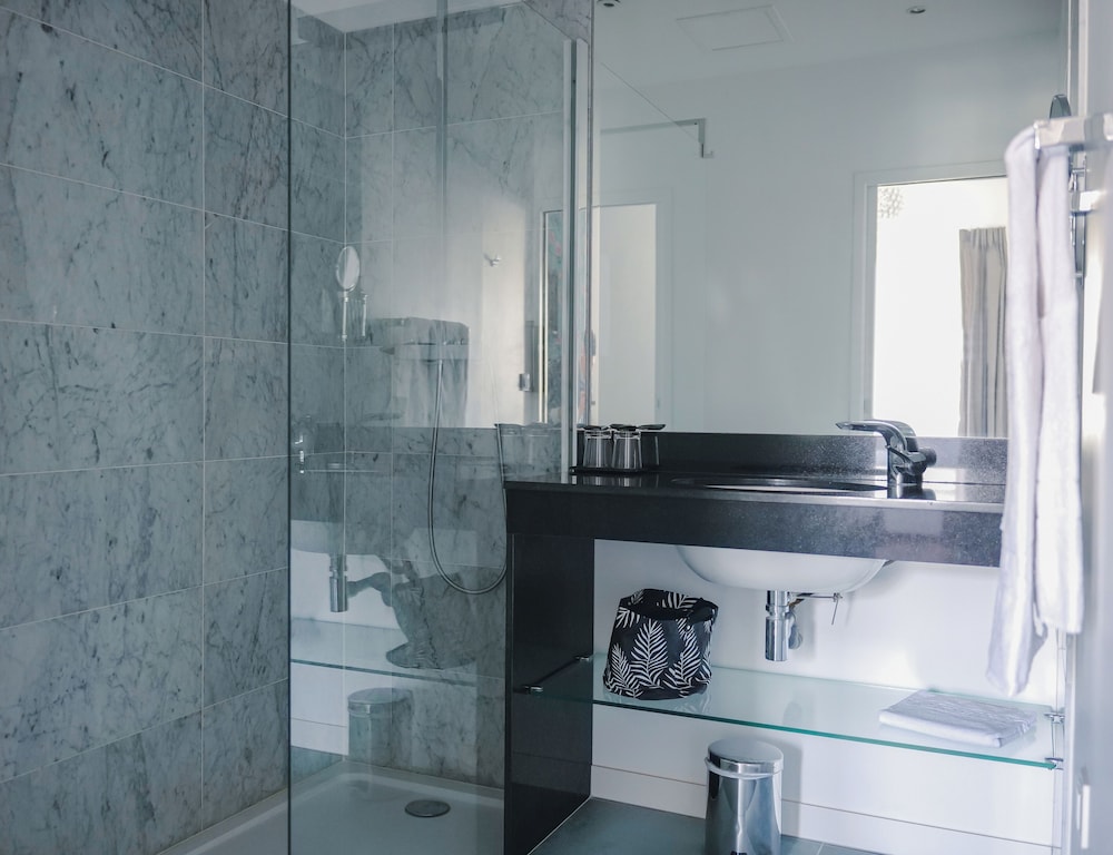 Le Manoir Hotel, BW Signature Collection 45/47