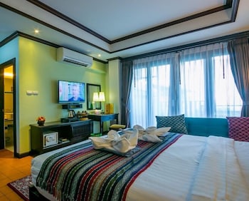 Baan Huen Phen 17/69