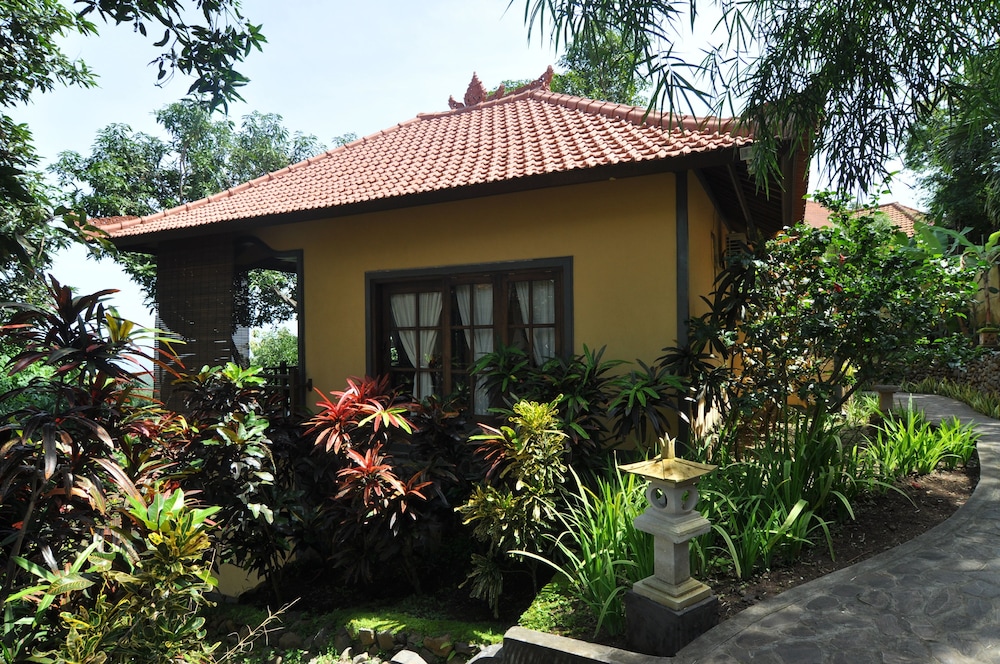 Puri Mangga Sea View Resort & Spa 4/66