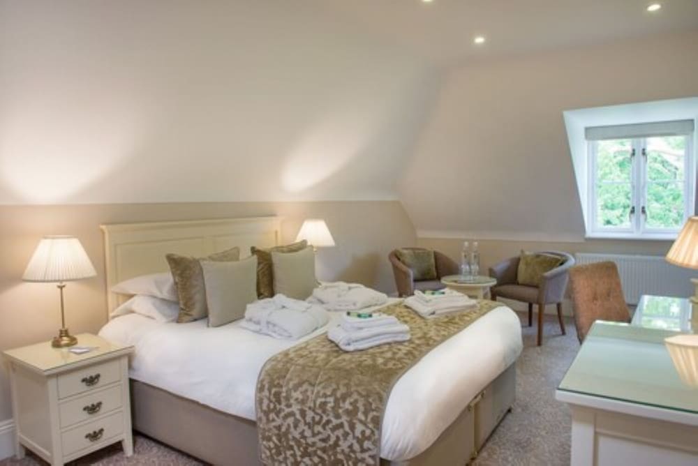 Bartley Lodge Hotel 7/58