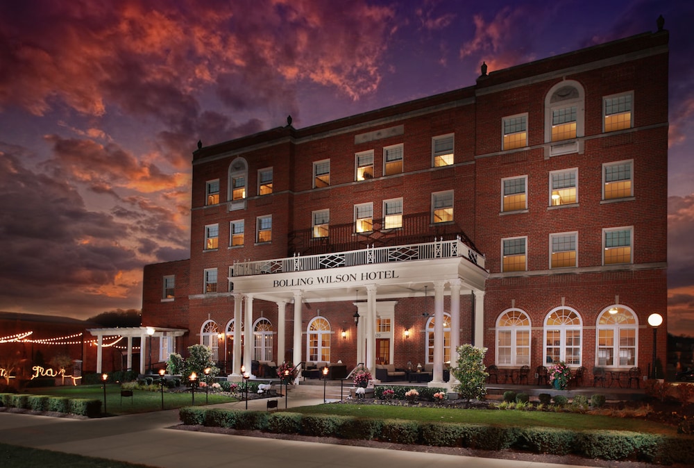 The Bolling Wilson Hotel 1/34