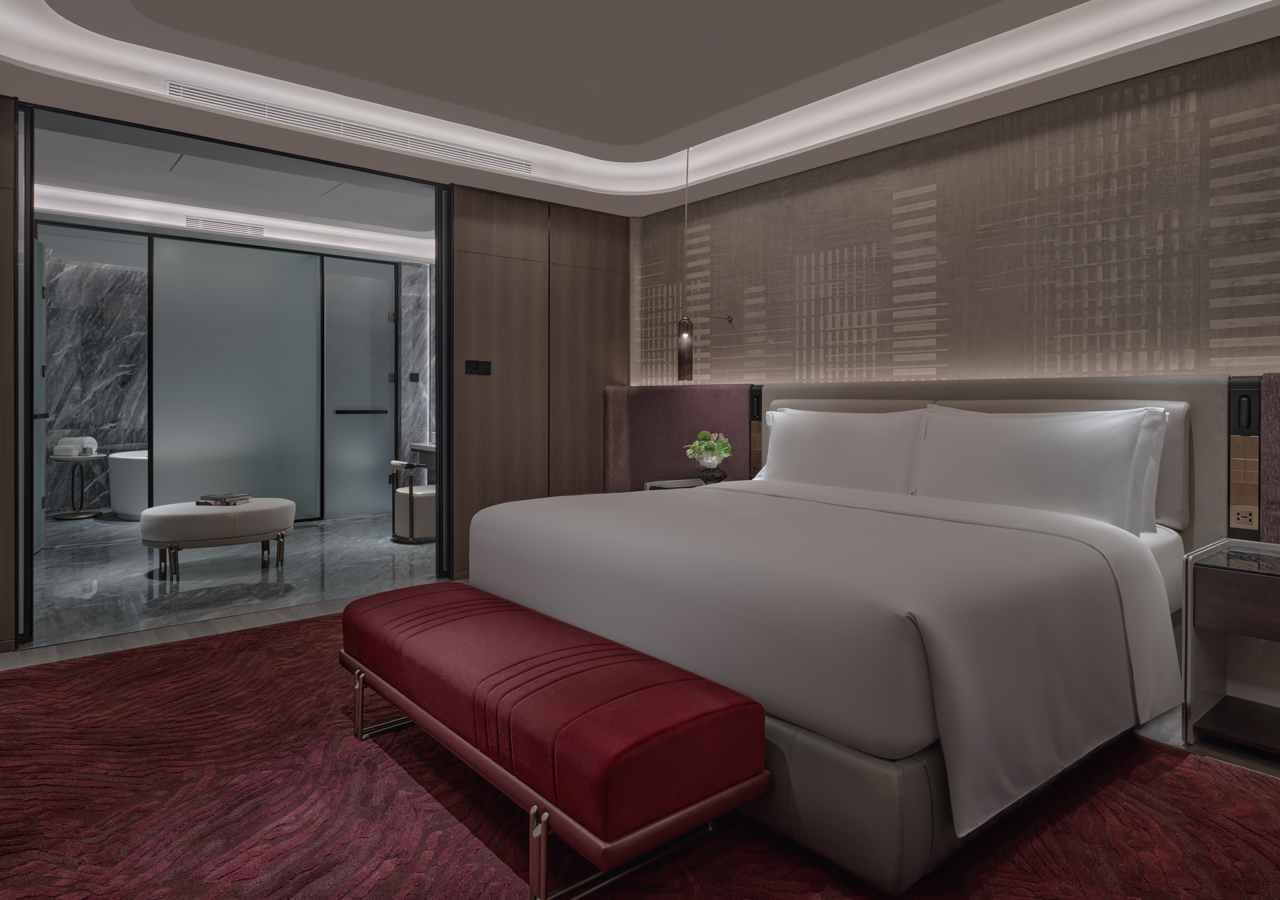 Ambassador, Suite