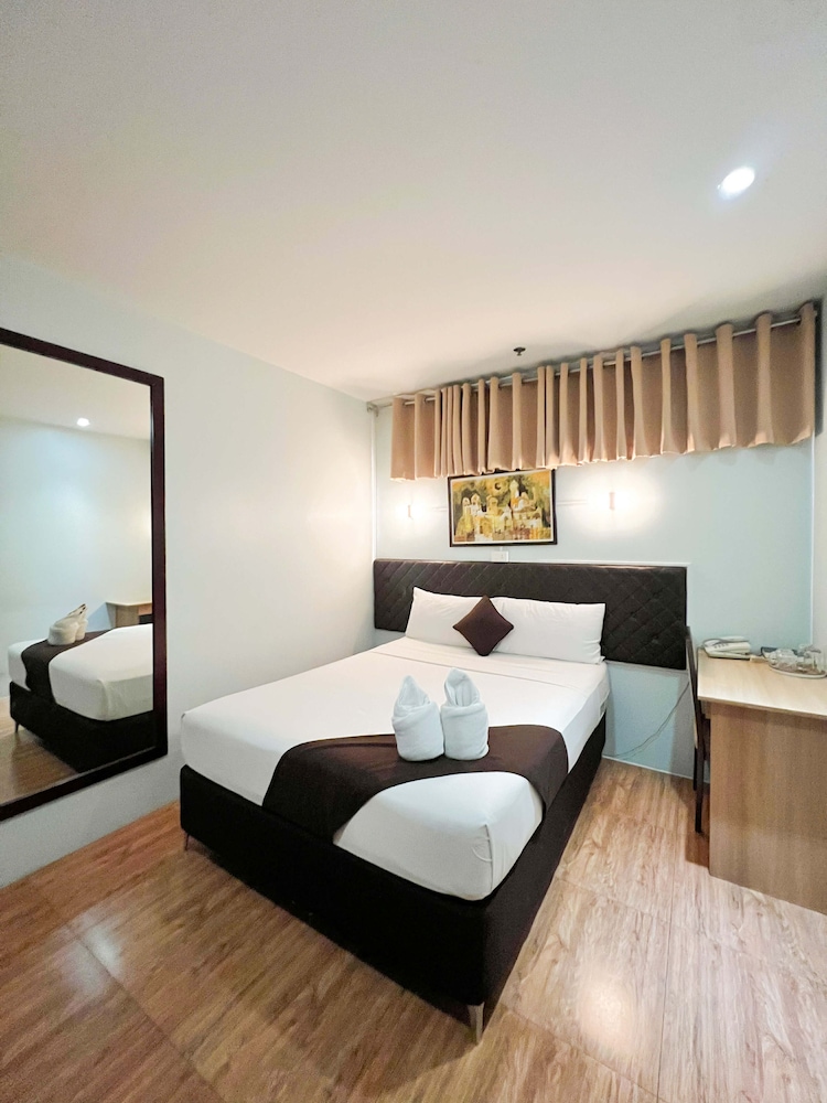 Cebu Capitol Central Hotel and Suites powered by Cocotel 21/55