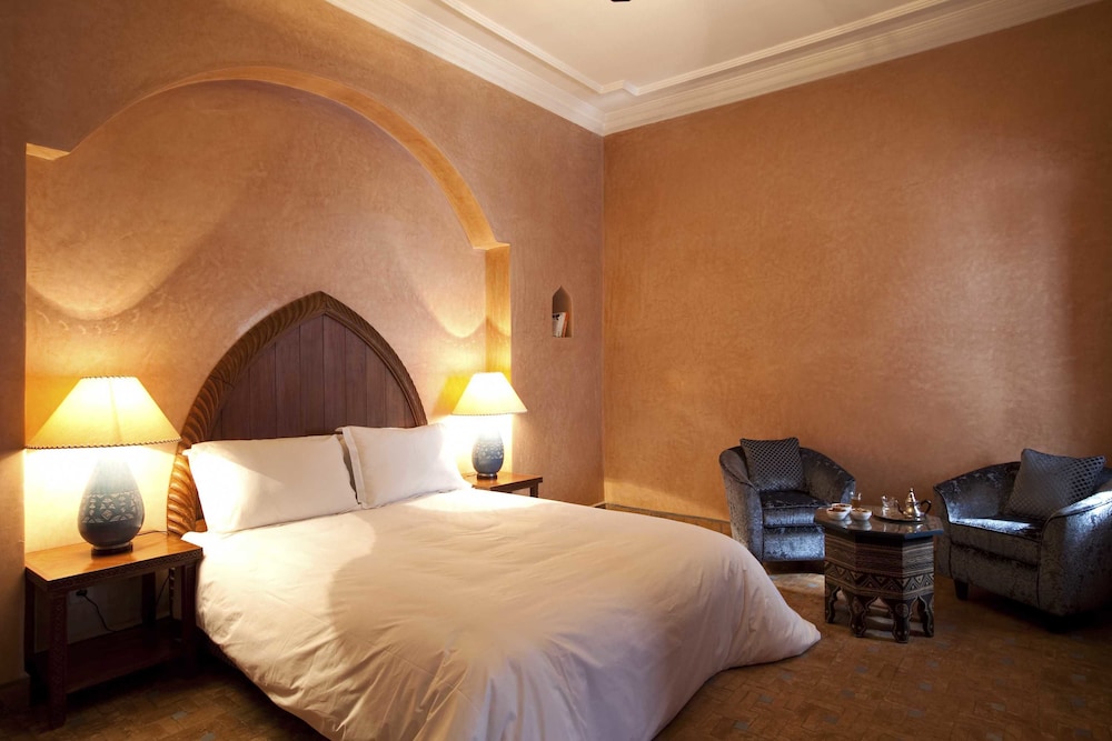 Riad Les Bougainvilliers 11/30