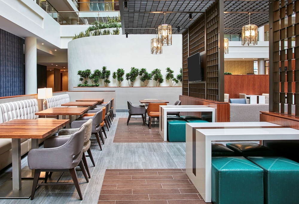 Embassy Suites By Hilton Washington D.C. Georgetown 37/44