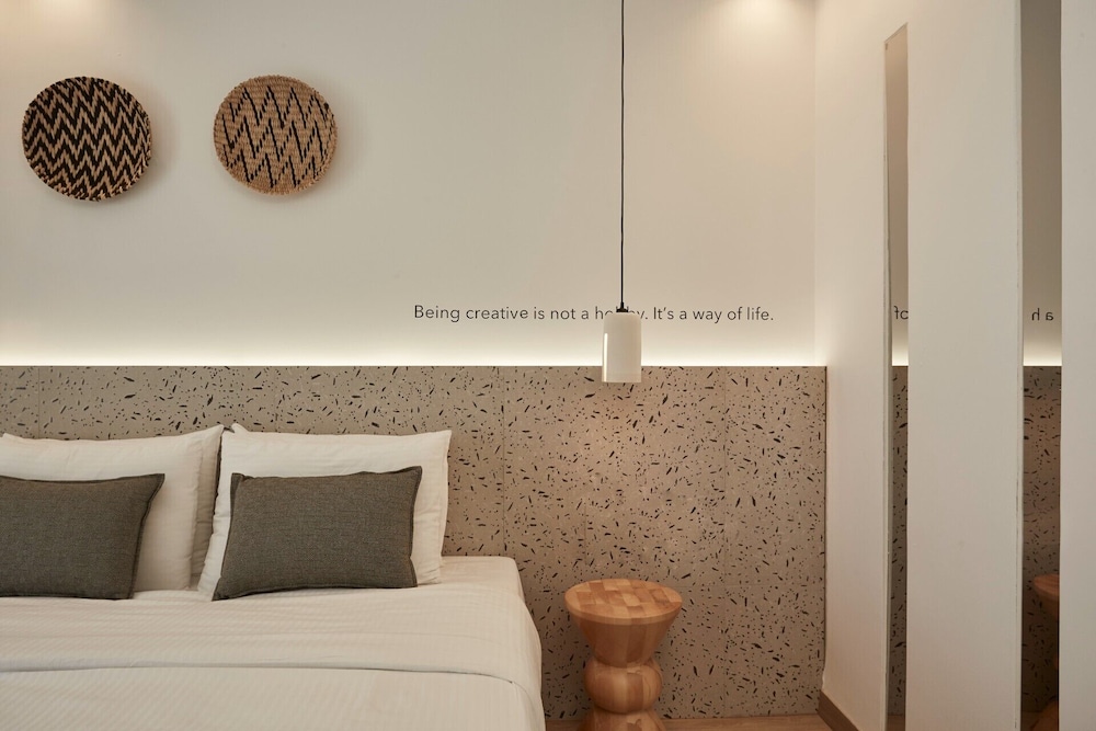 Kosmoplaz Beach Hotel 22/77