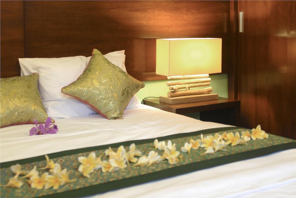 The Green Zhurga Suites 12/27
