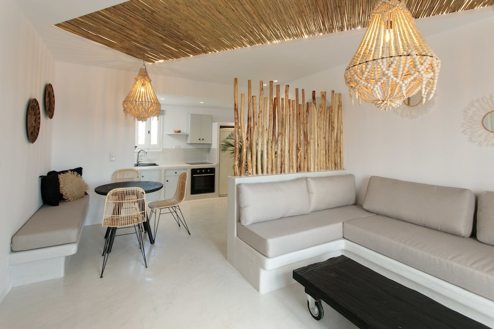 Iphimedeia Apartments Suites 54/75
