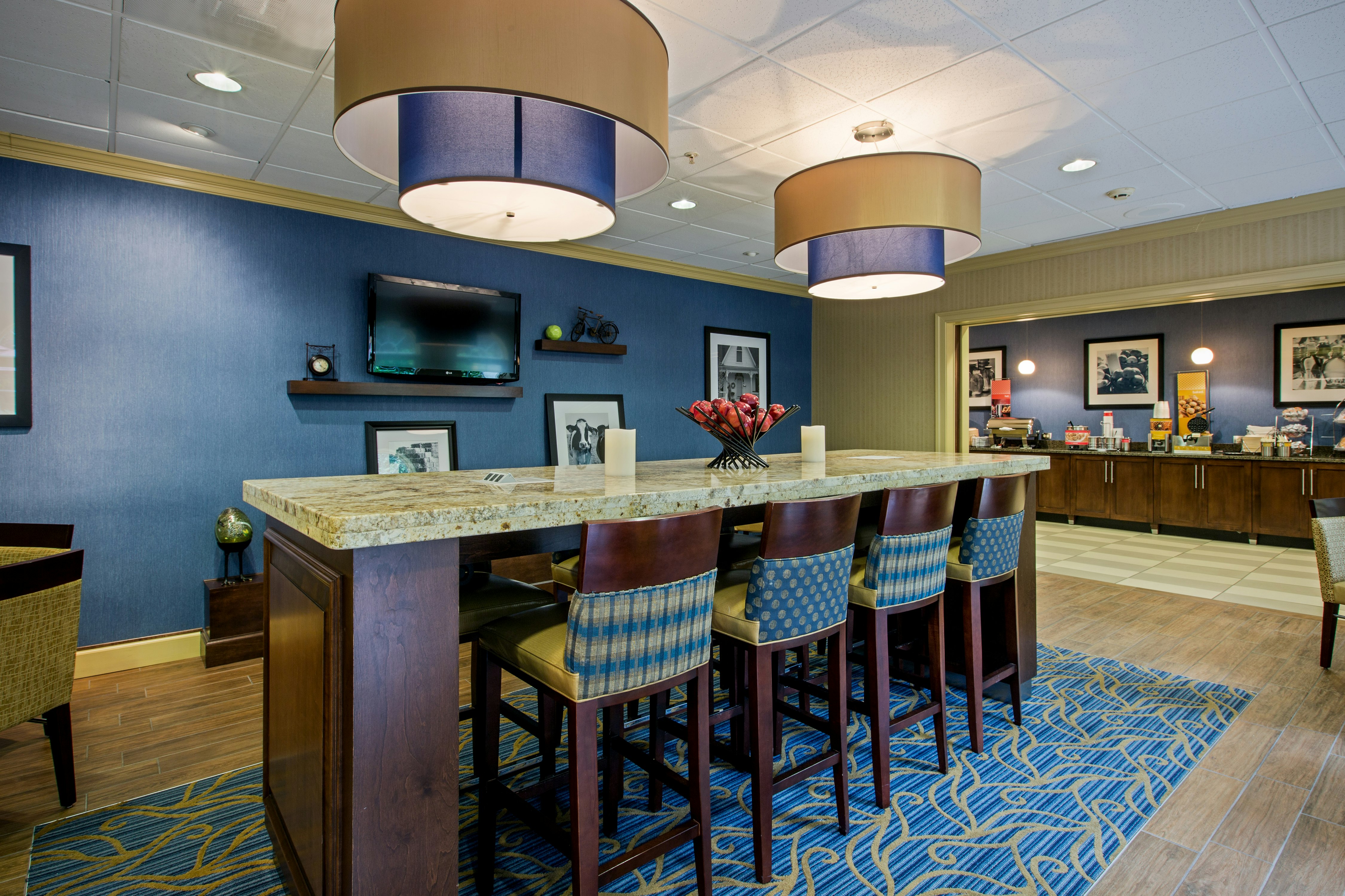 Hampton Inn Salem East - Electric Road 42/58