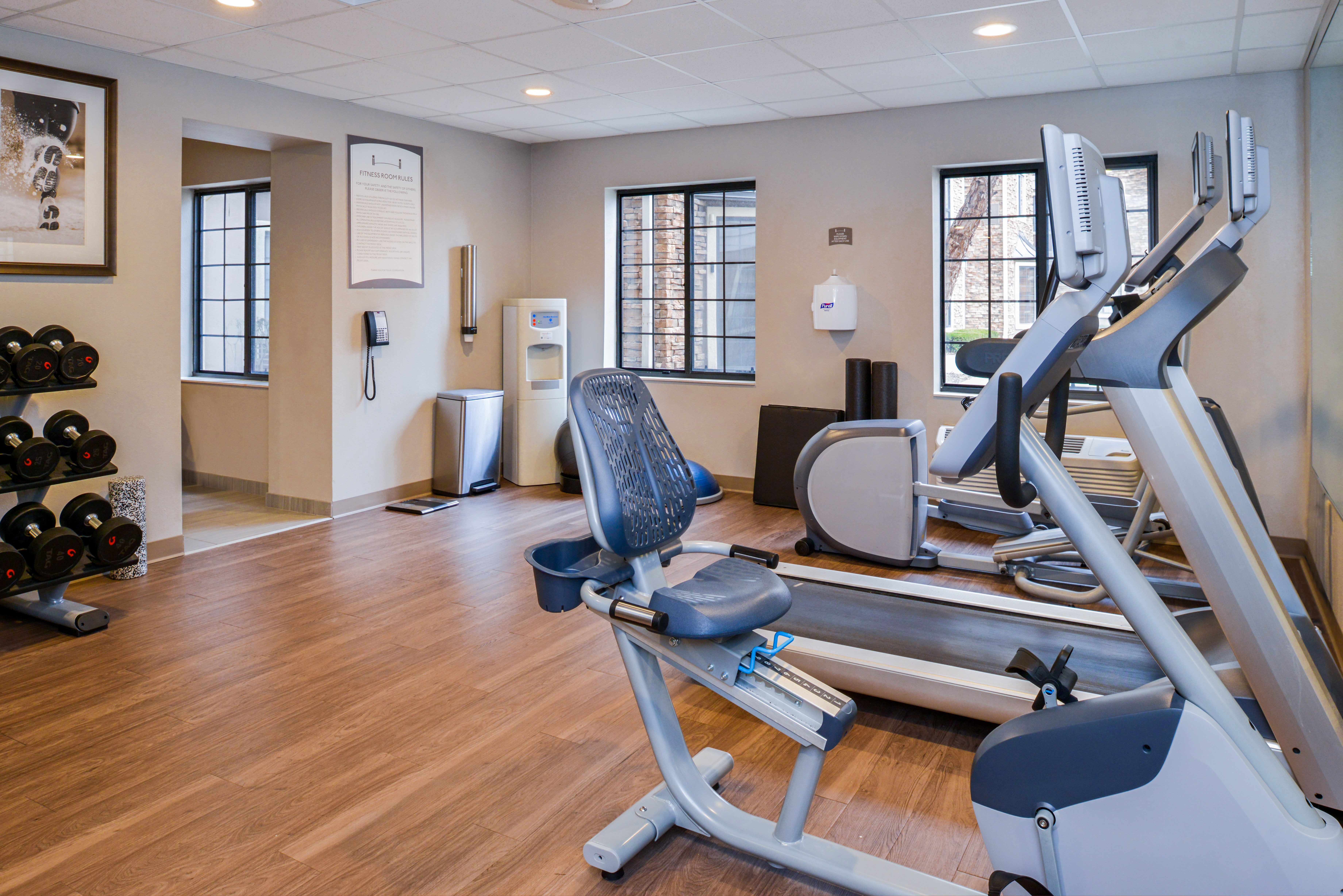 Staybridge Suites Indianapolis Fishers 24/50