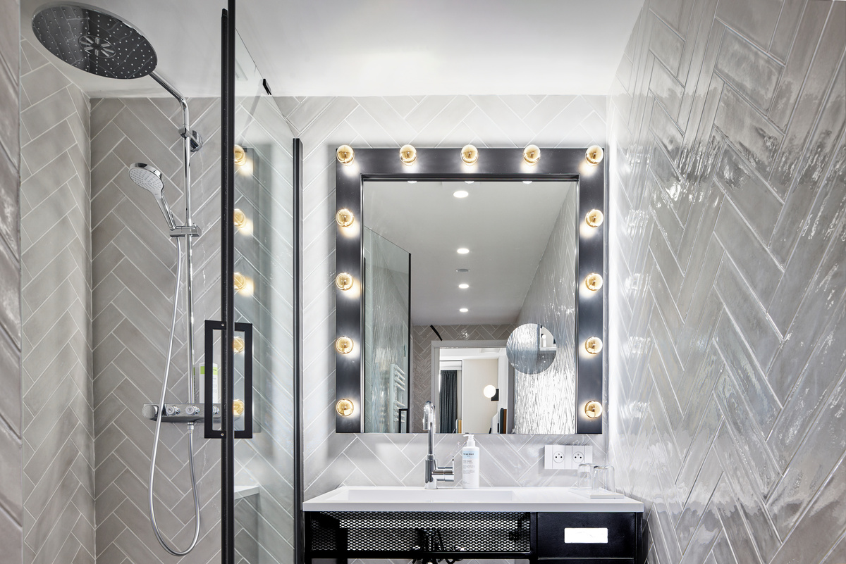 غرفة سوبيريور بسرير مزدوج، H4 Wyndham Paris Pleyel 2/2