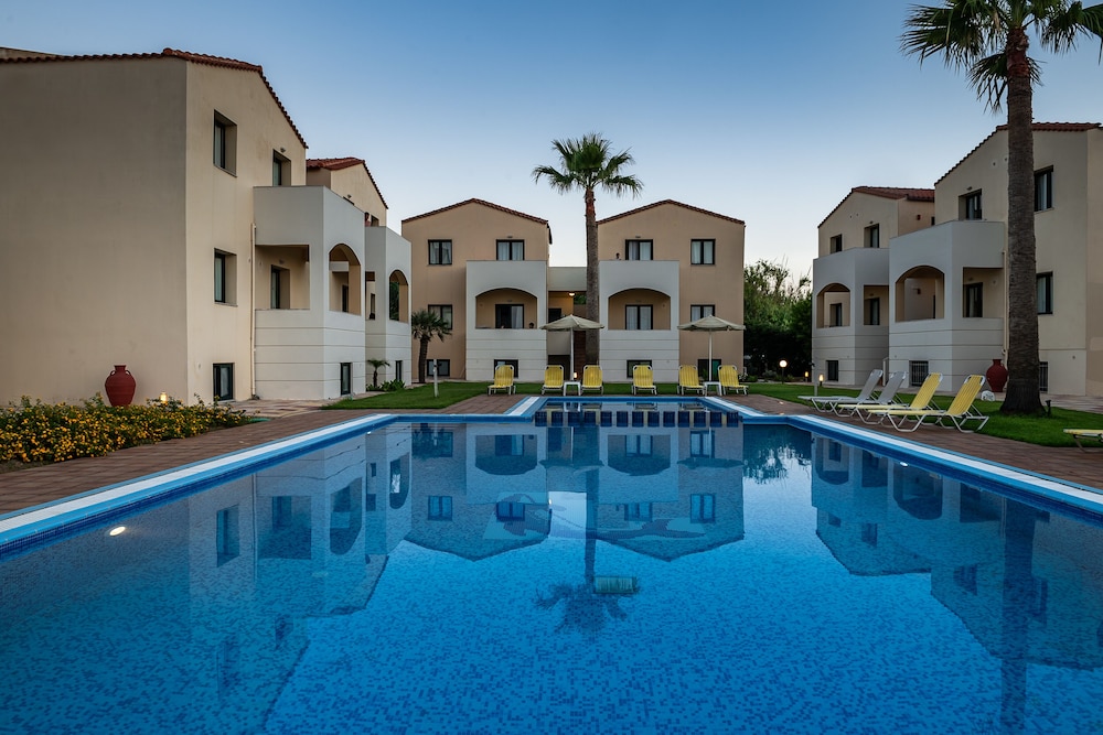 Gt Beach Hotel photo1