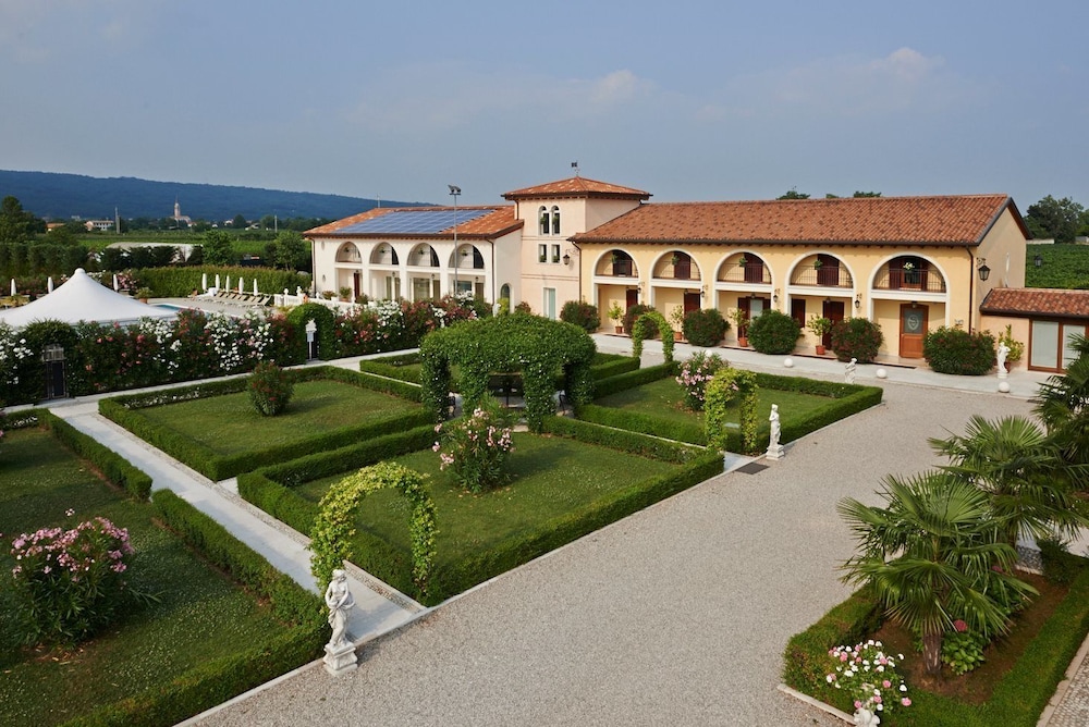 Villa Serena 23/36