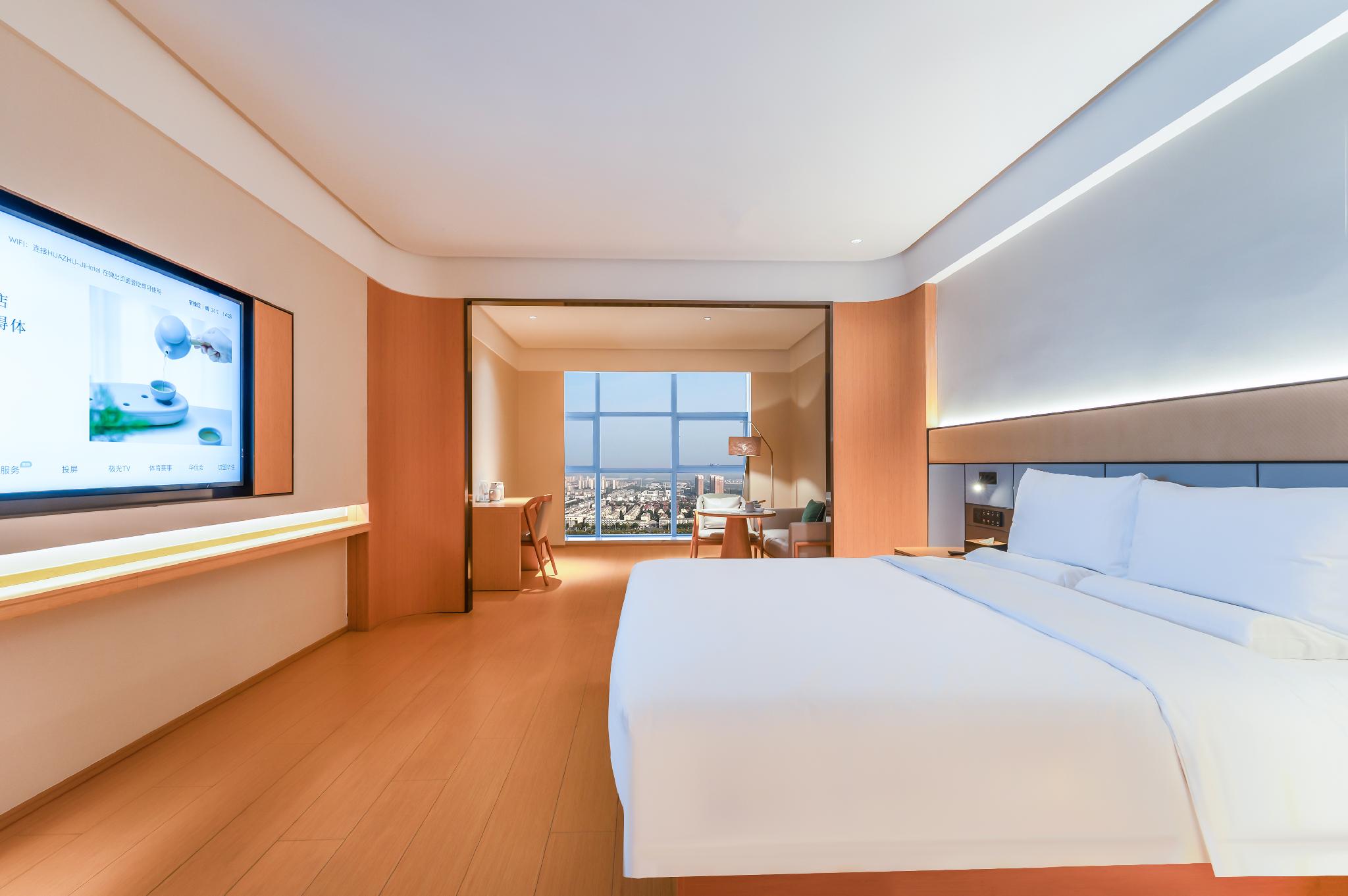 Business, Queen Bed