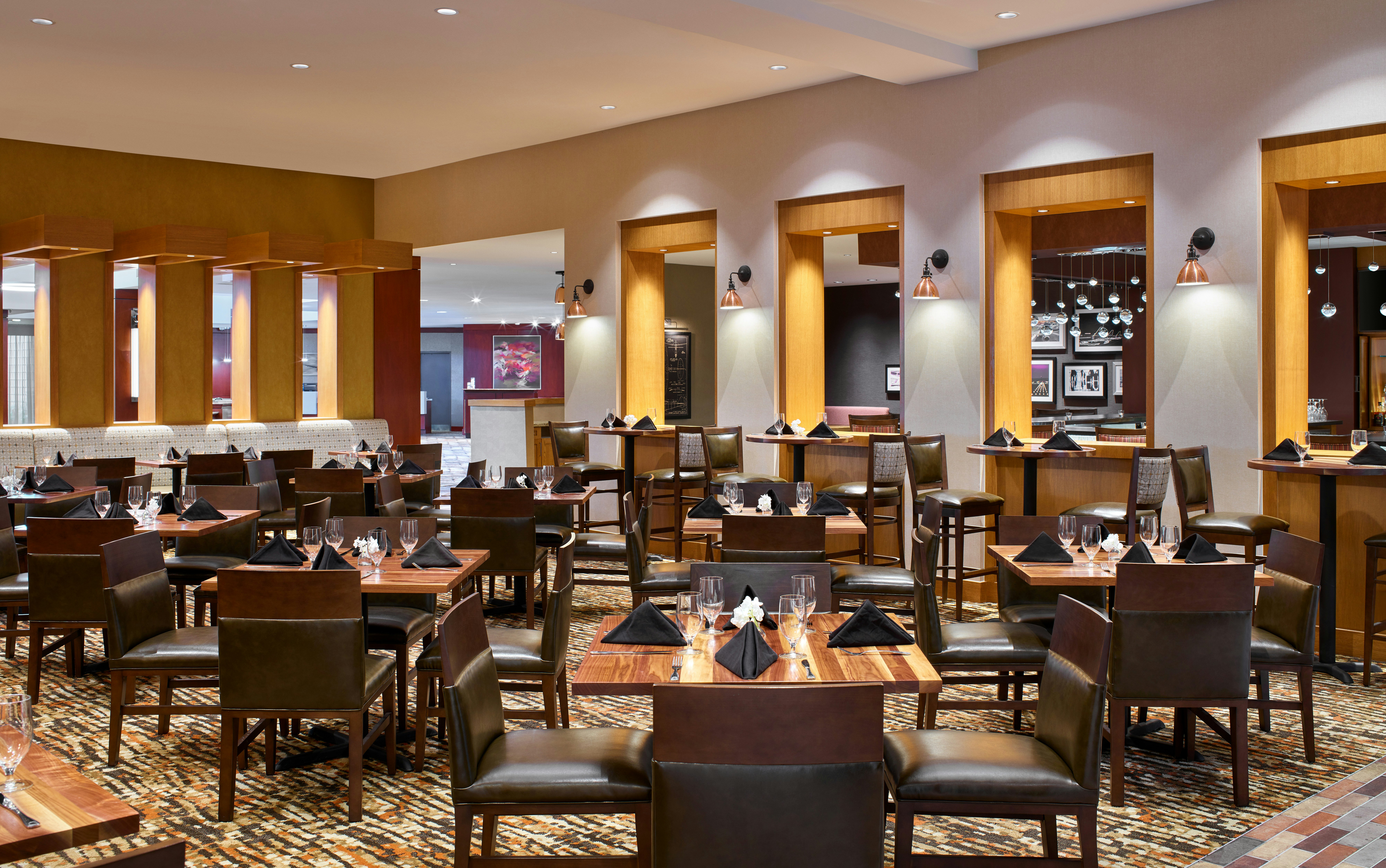 DoubleTree by Hilton Houston Intercontinental Airport 30/54