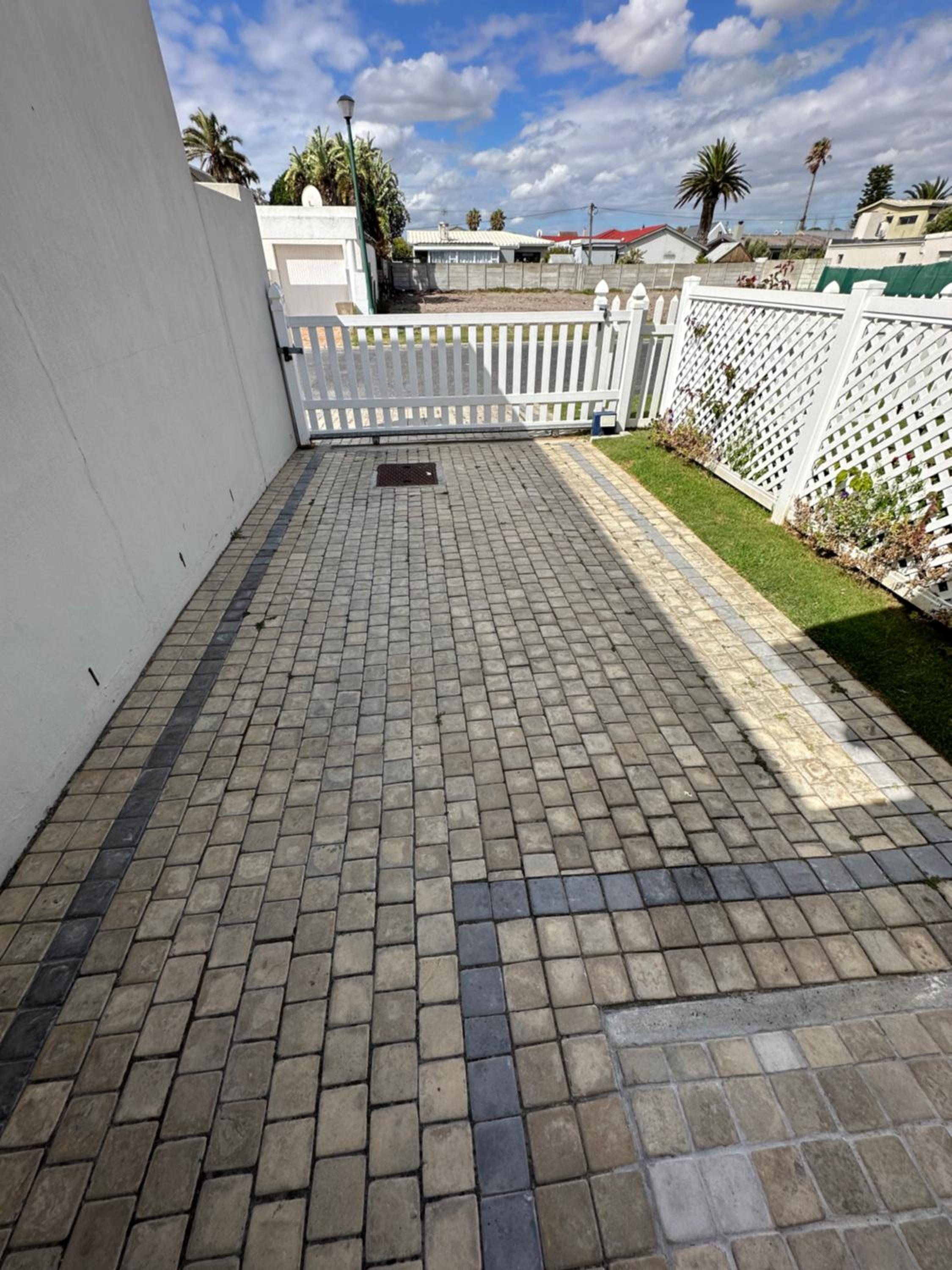Melkbos Holiday Accommodation 30/39