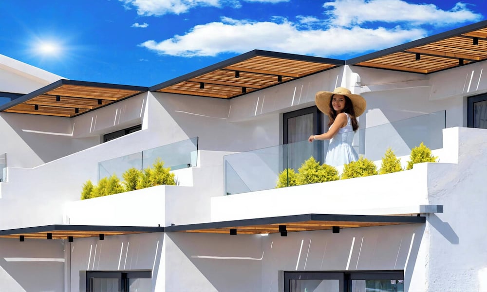 Aelia Suites 7/63