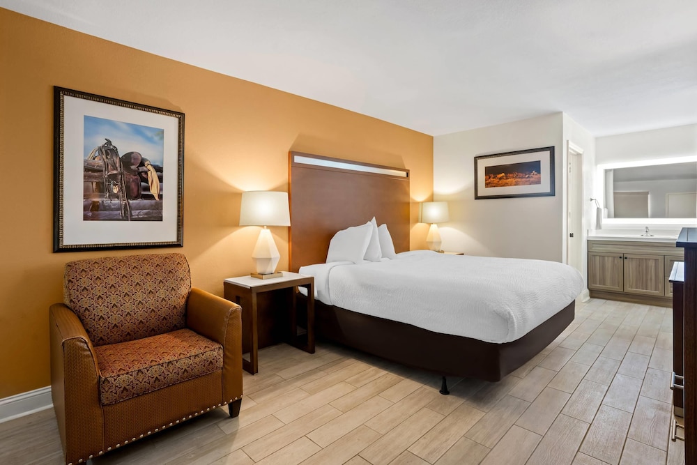 Rodeway Inn Baxley, GA 21/86